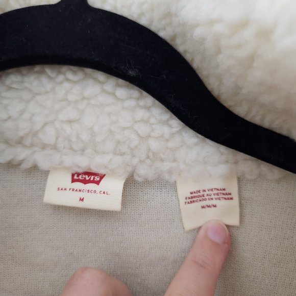 LEVIS Monty Sherpa Pullover Sweatshirt - Picture 5 of 7